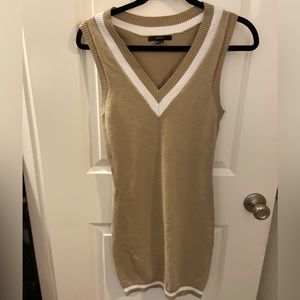 Forever 21 Sweater Vest Beige White Stripe Collegiate